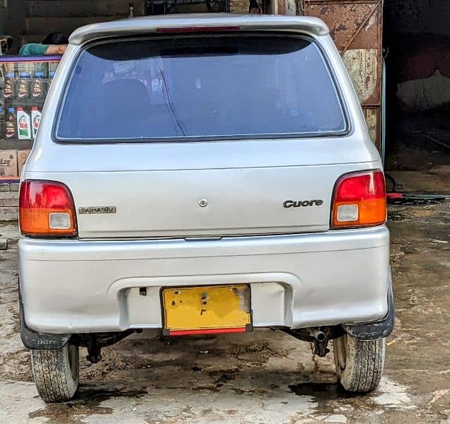 Daihatsu Cuore 2011 4