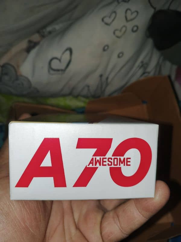itel a70 pro daba box total geniune hai 1