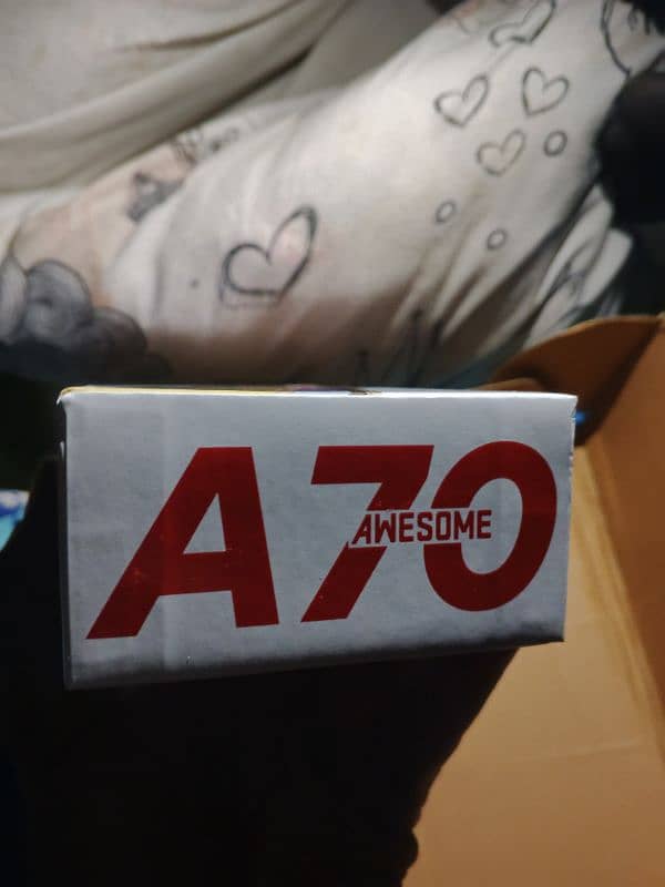 itel a70 pro daba box total geniune hai 5