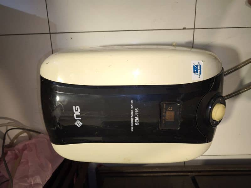 Nas gas instant geyser 1