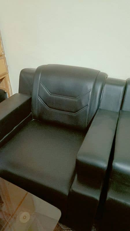 7 seater sofa with table 0
