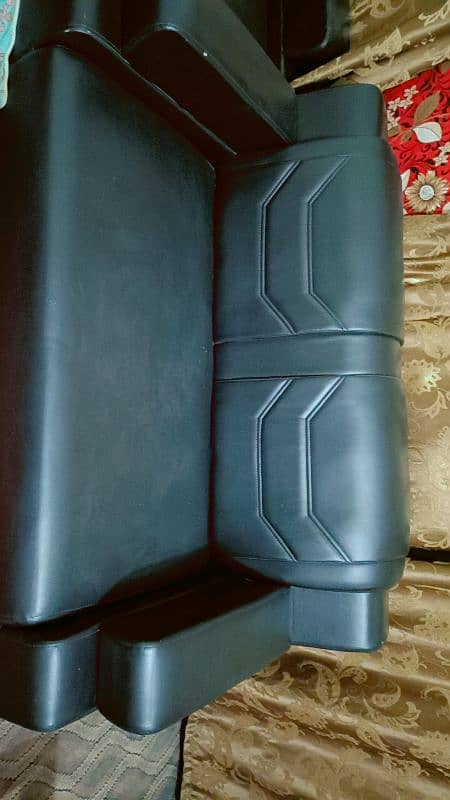 7 seater sofa with table 3