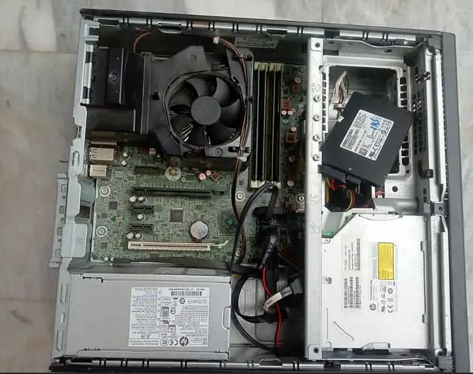 AMD gaming PC with inbuilt graphics exchange possible 4