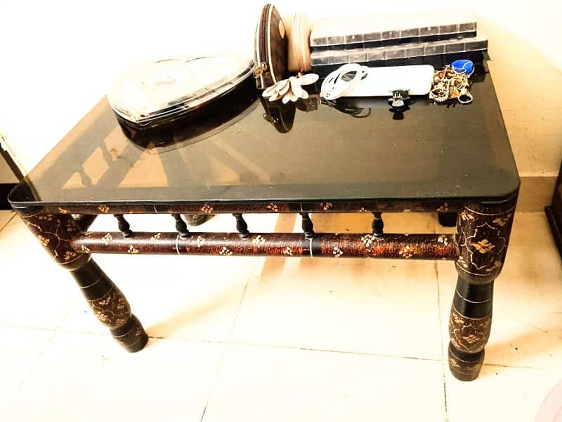 Sheesham wood sindhi chair and table 1