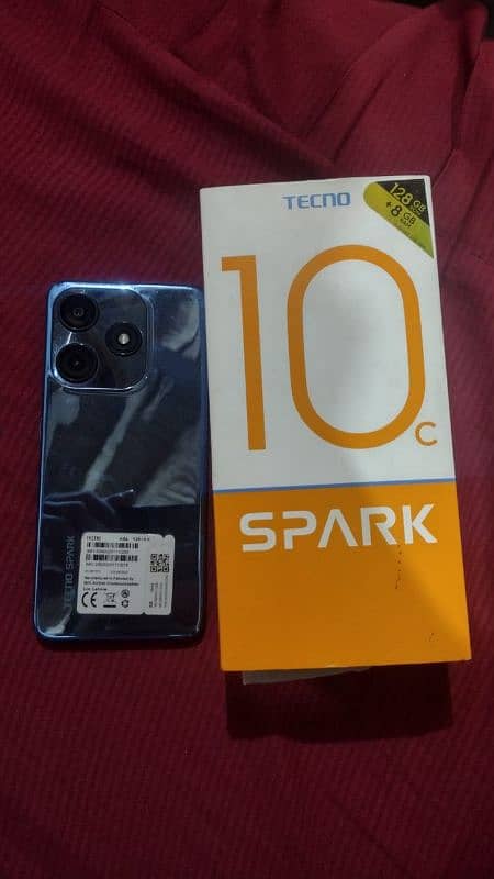 Tecno spark 10c 4+4/ 128 10