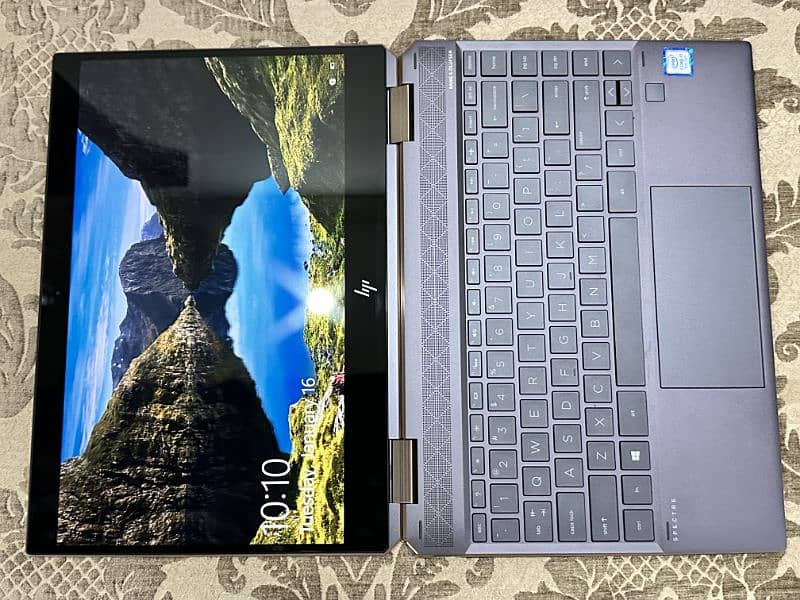 HP SPECTRE X360 i7 8th Generation Convertible  Model  13t-ap000 11