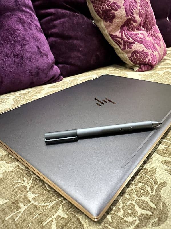 HP SPECTRE X360 i7 8th Generation Convertible  Model  13t-ap000 14