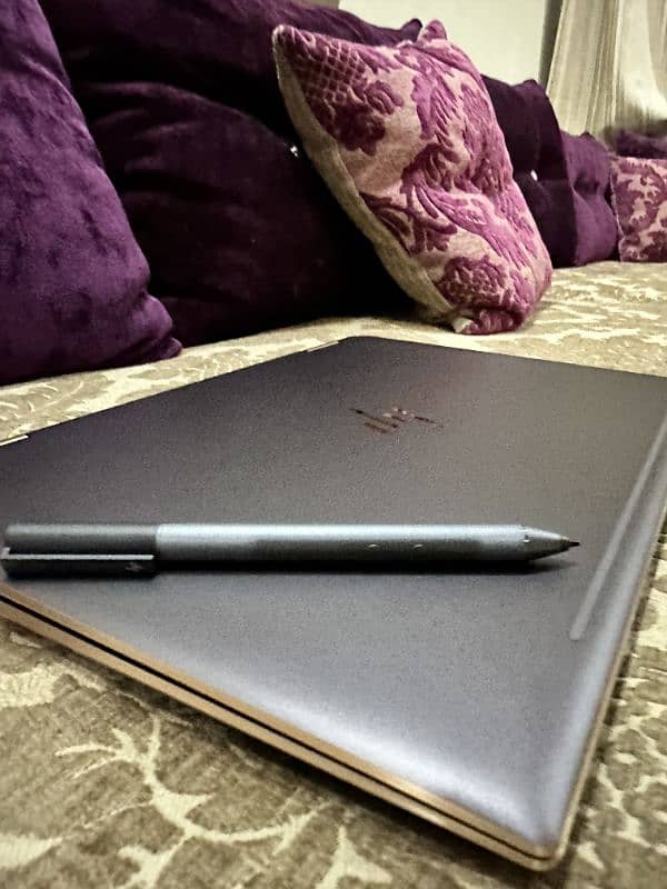 HP SPECTRE X360 i7 8th Generation Convertible  Model  13t-ap000 17