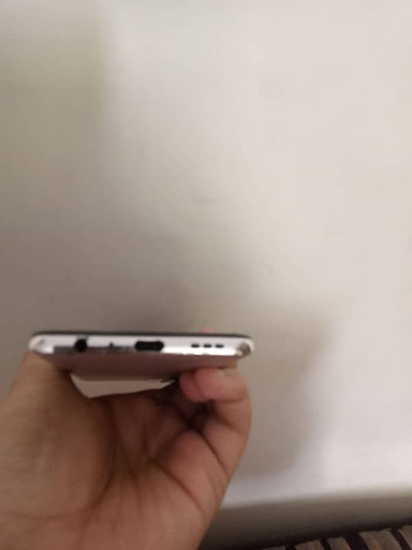 Oppo Reno 5(5G) 3