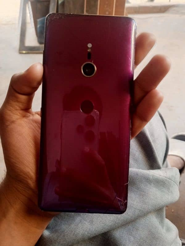 Sony Xperia XZ3 official PTA approved exchage possible 1