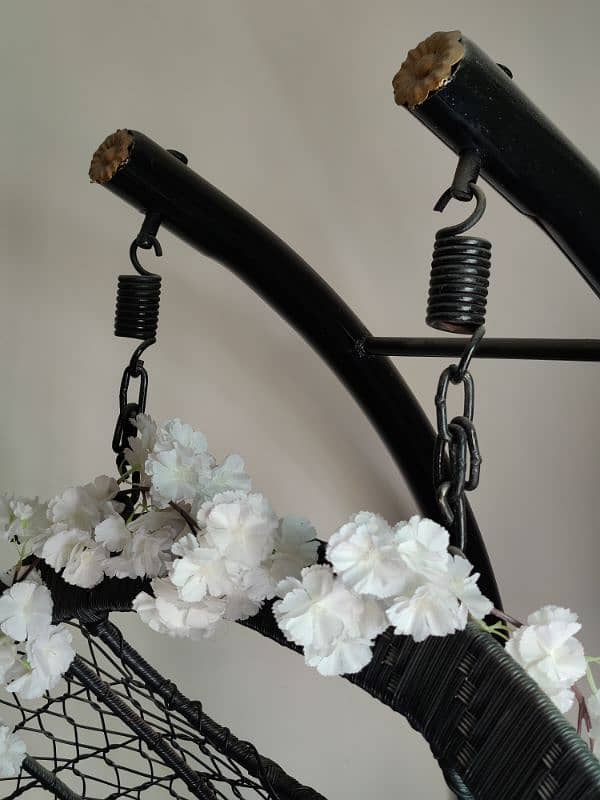Swing Chair / Jhula / Jhoola 3