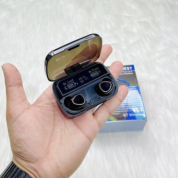 M10 Earbuds / Original M10 Earbuds / Earbuds with powerbank 3