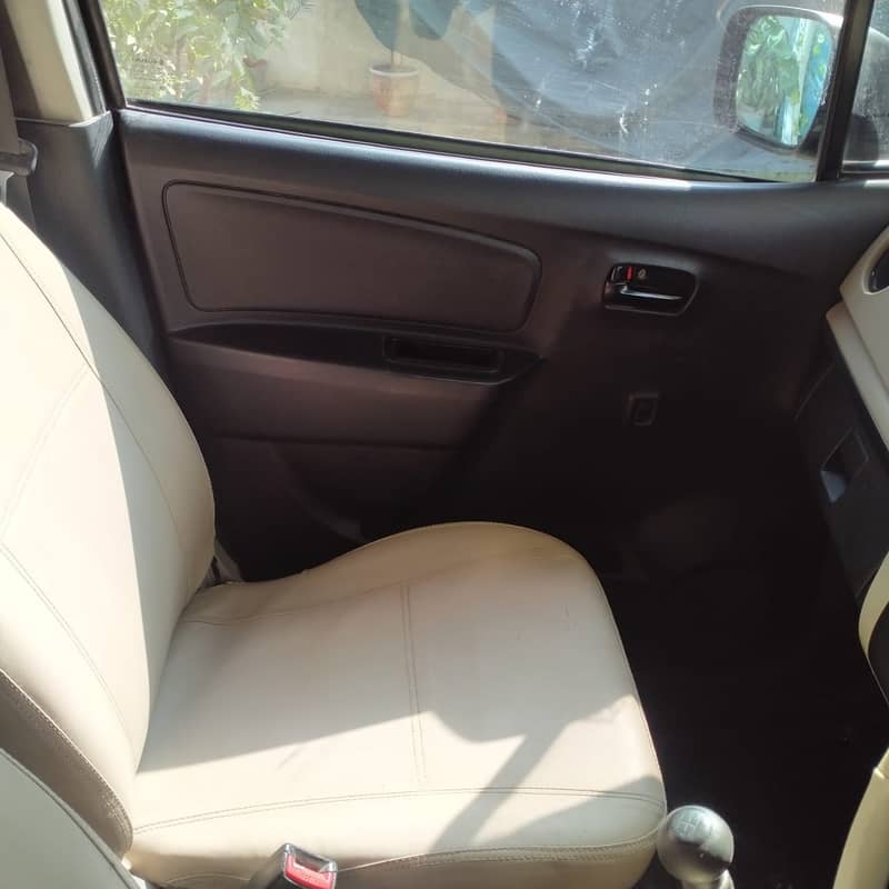 Suzuki Wagon R 2015 6