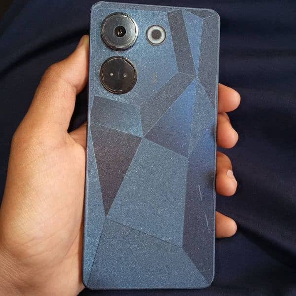 Tecno Camon 20 Pro 0