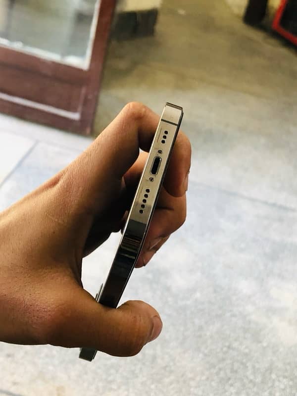IPhone 12 pro 128 (FU) ————————————-11,12,13,14,15,16 5