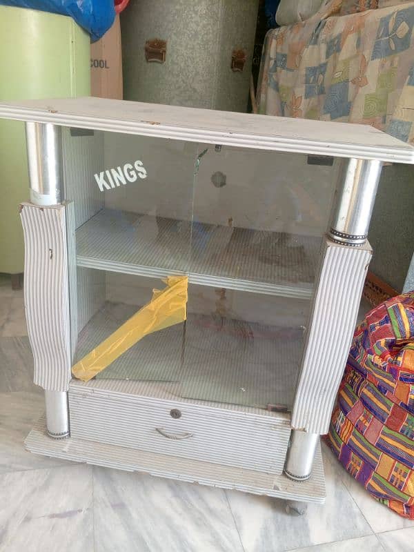 wooden tv trolley 3
