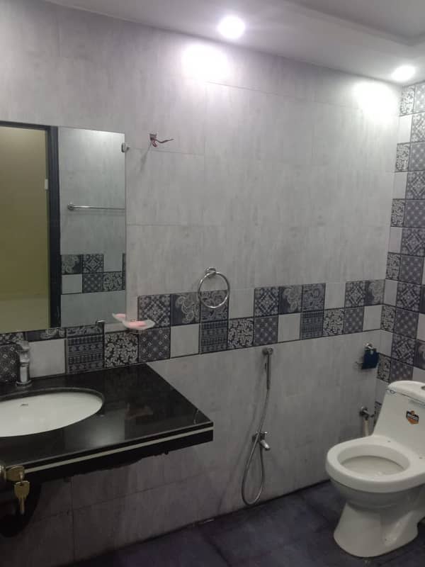 Eastern Block 5 Marla House Good Location For Rent 10