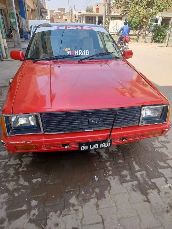 Nissan Sunny 1982model 2020 ka number Laga hova ha good condition ha 2