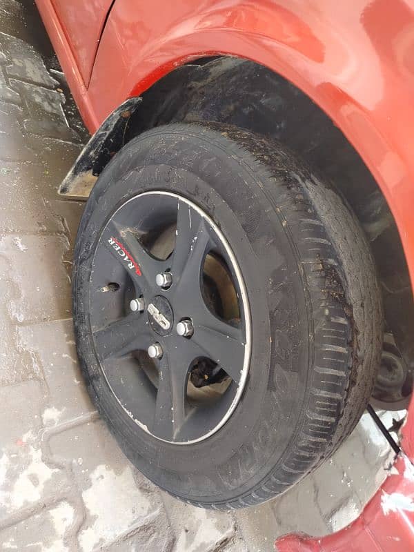 Nissan Sunny 1982model 2020 ka number Laga hova ha good condition ha 8