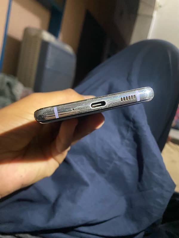 Samsung s20 plus 3