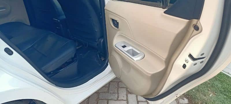 Toyota Aqua G 2012 Push Start 13