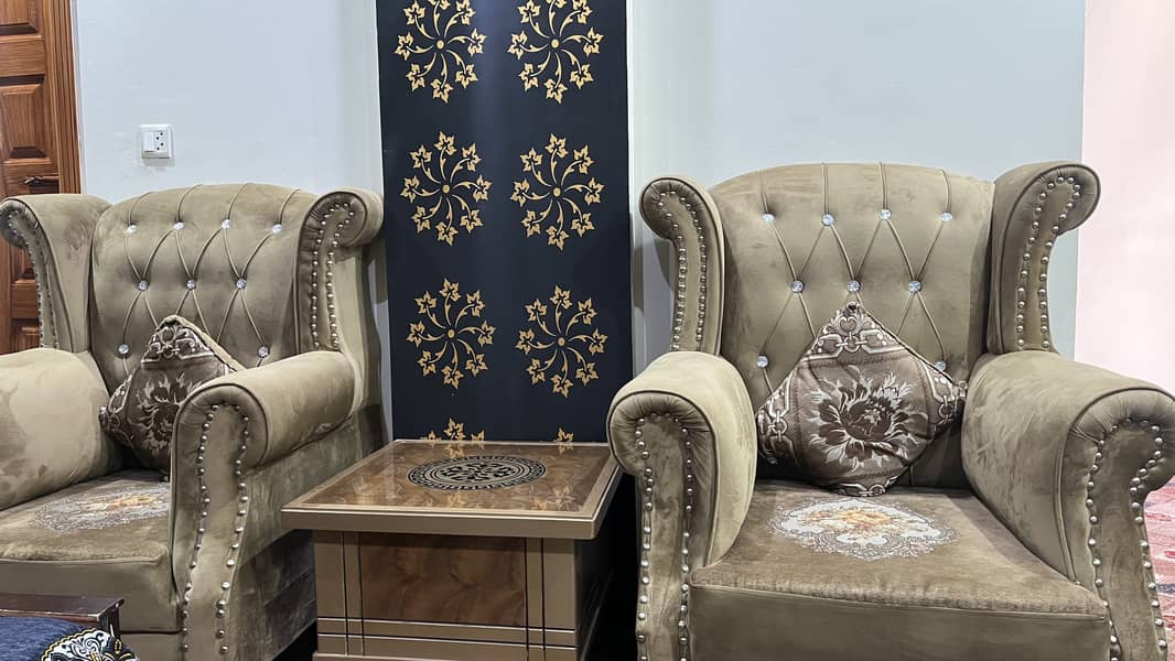 Sofa set 0
