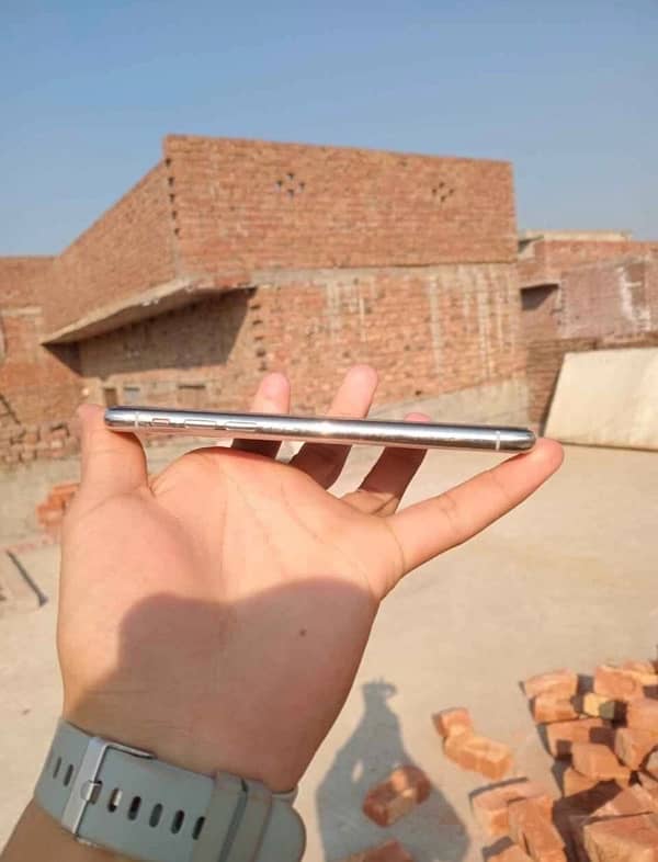 iPhone X 03287153207 watsapp 3