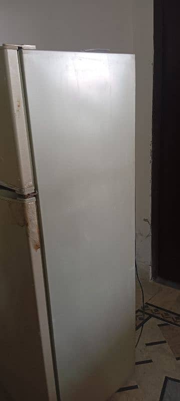Haier fridge for sale in good condition 1