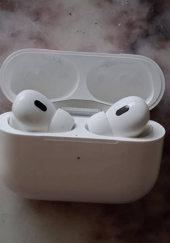 AirPods pro Generation 2 Type-C Available 100% Original H 0
