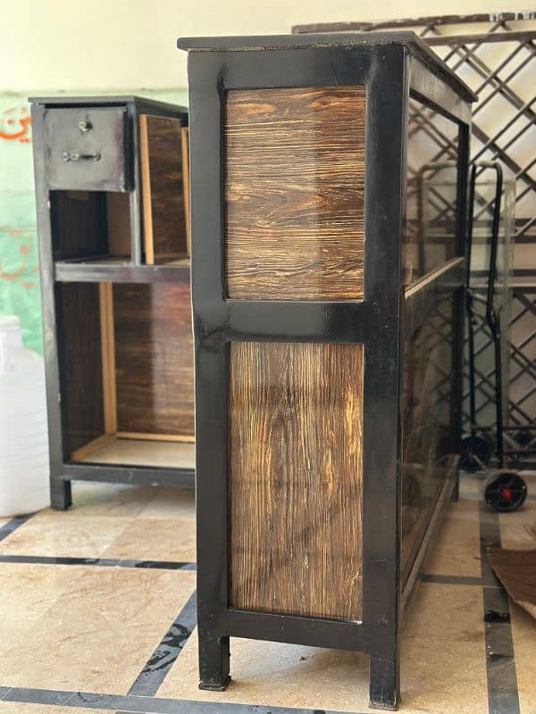 Counter Desk for Sale – Pure Iron Frame with Finished Plywood 4