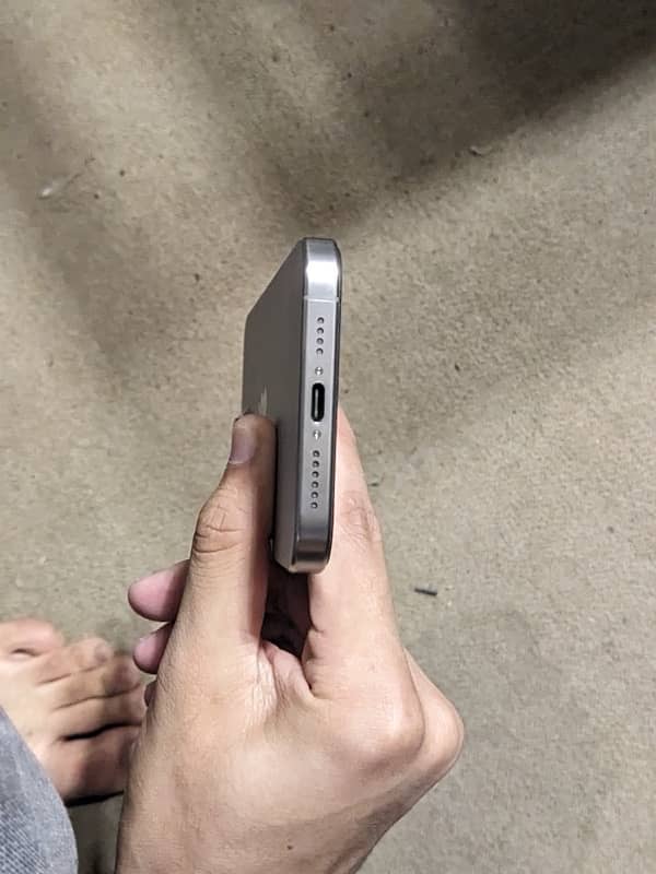 Iphone 15pro max nartural titanium 256 jv waterpack battery 88% 4