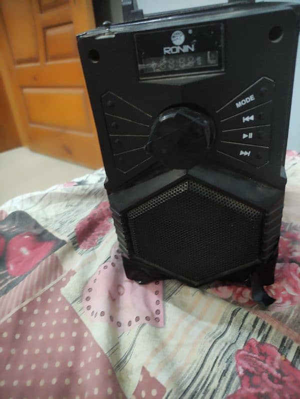 Ronin Woofer Speaker contact (03342662173) 0