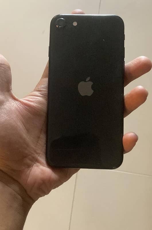 iPhone SE 2020 64 gb fu black colour 0