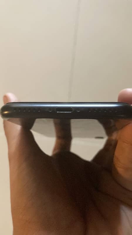 iPhone SE 2020 64 gb fu black colour 2