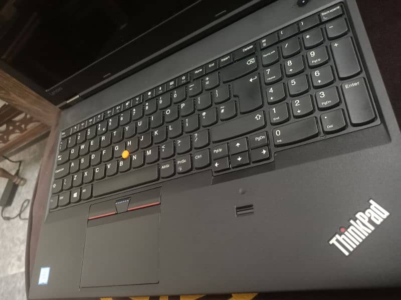 Lenovo Thinkpad i5 7th Generation 3