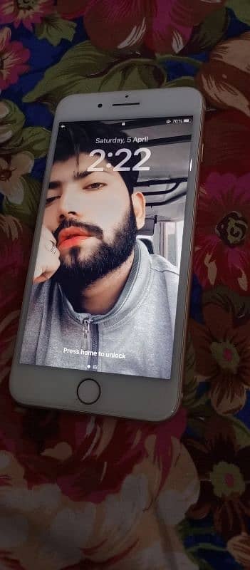 I phone 8plus  256GB /Non PTA factory unlock 2