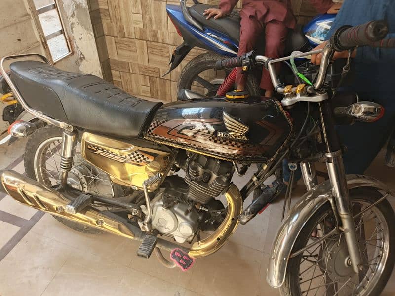 Honda 125 2020/21 Converted to golden edition 0