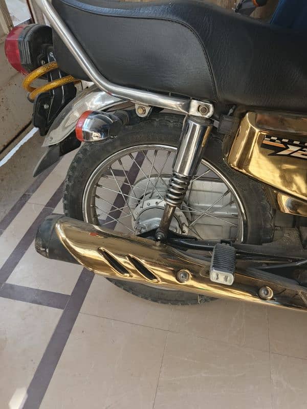 Honda 125 2020/21 Converted to golden edition 2