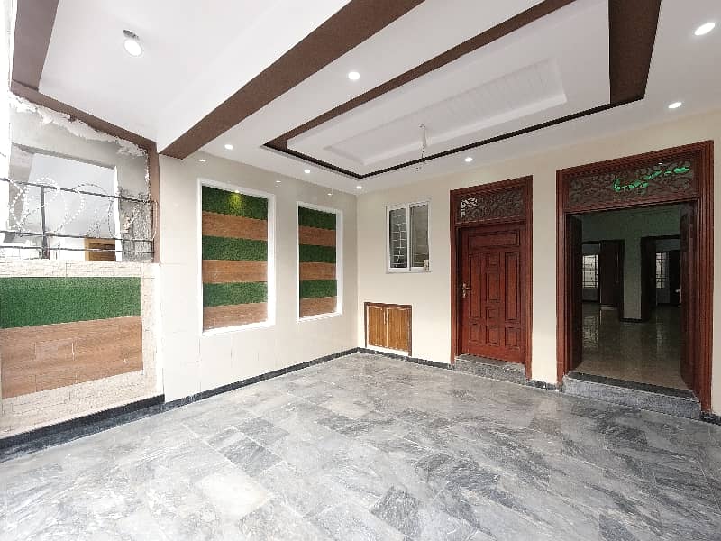 Get In Touch Now To Buy A Prime Location House In Jinnah Gardens Phase 1 3