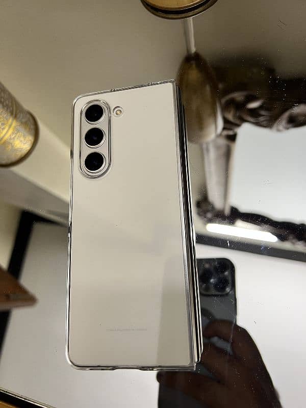 Samsung Fold 5 with original box | 256 Gb Non PTA 2
