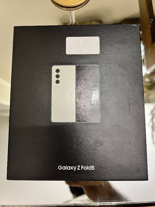 Samsung Fold 5 with original box | 256 Gb Non PTA 7