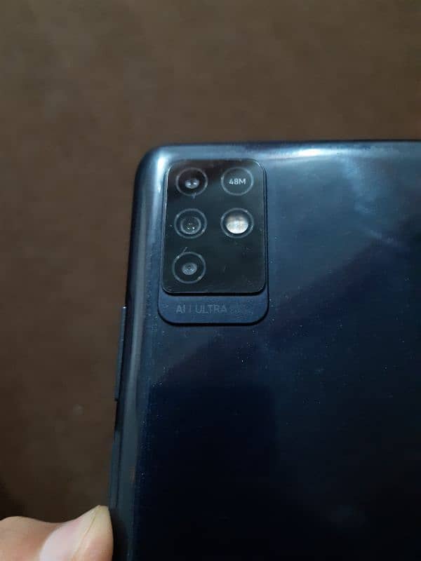 infinix Note 10 Black Color Lush Condition 1st Use Phone 4