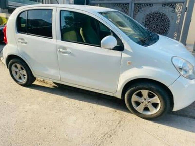 Toyota Passo 2014 2