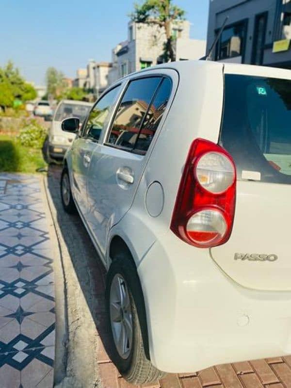 Toyota Passo 2014 13