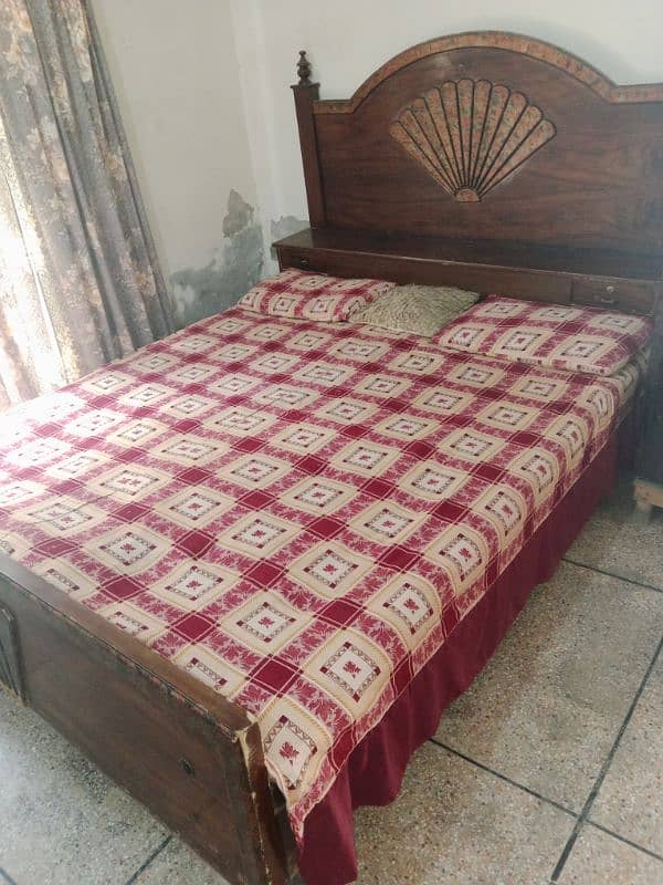 old is gold . . pure wooden double bed. . without metrus 2