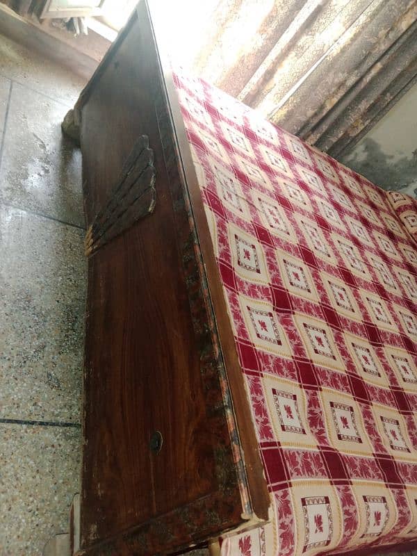 old is gold . . pure wooden double bed. . without metrus 3