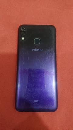 WOW INFINIX ONLY IN 1100 WITH BOX.