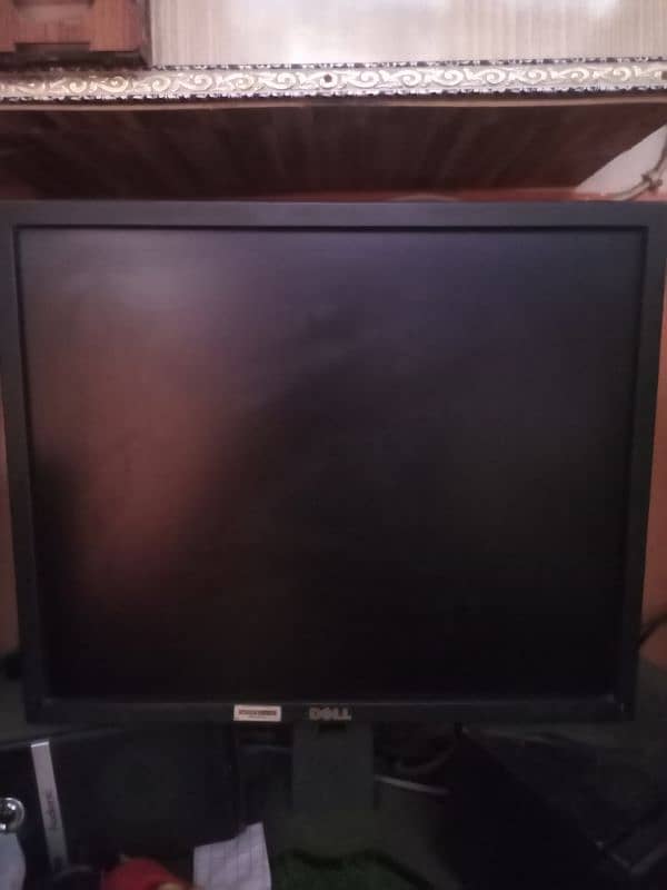 Dell LED 17 inch urgent for sale whatspp#0318-7385780 1