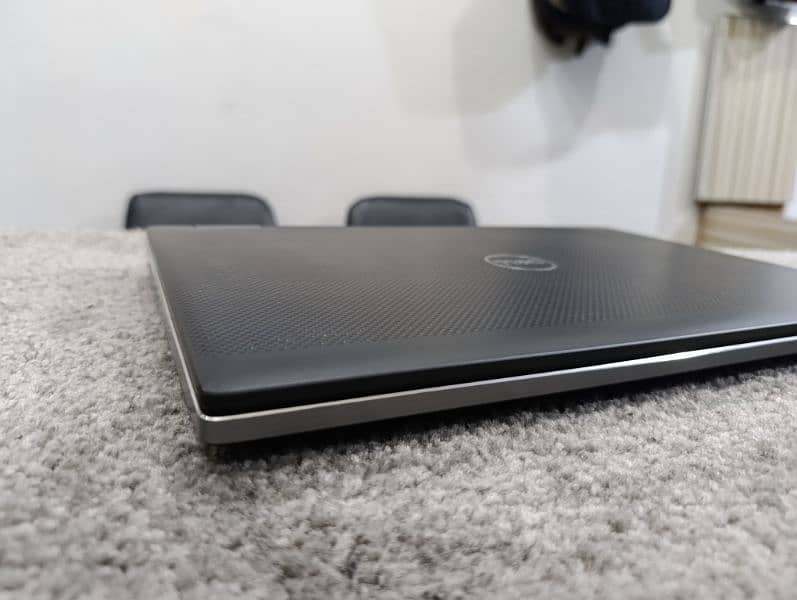Dell Precision 7540 Core i7 9th Generation 32/512 NVME 4GB  GC 8