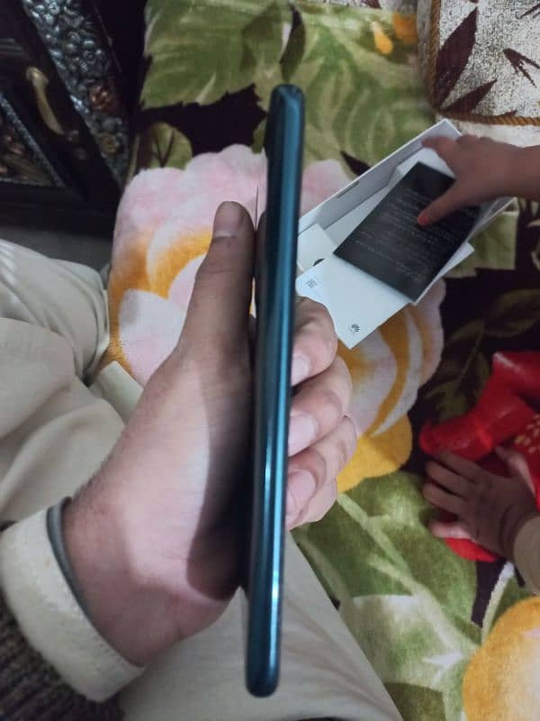Huawei Y9 Prime 4/128 6